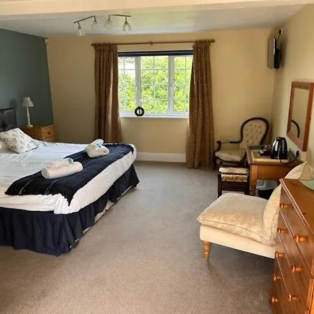 Ganton Greyhound Hotel Ganton