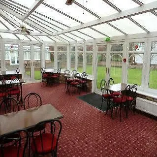 Ganton Greyhound Hotel Kro