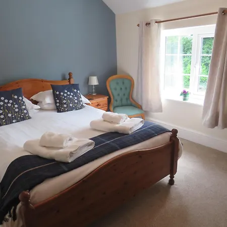 Inn Greyhound 3*
