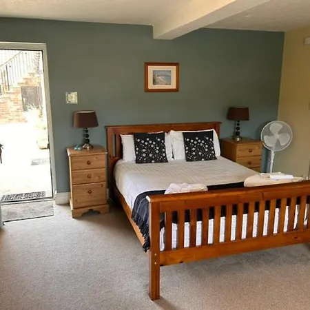 Ganton Greyhound Hotel 3* Ganton
