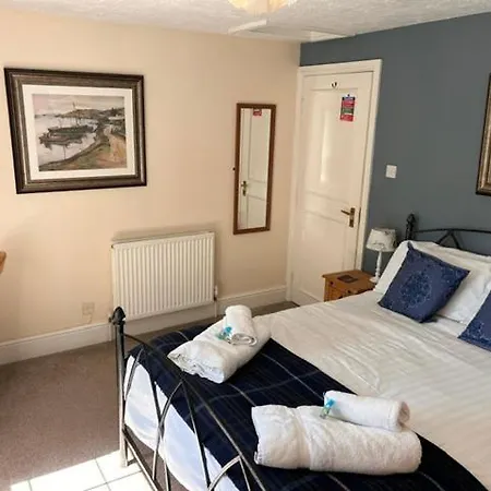 Värdshus Ganton Greyhound Hotel 3*