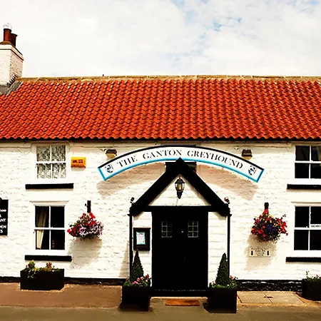 Inn Greyhound 3*