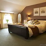 Kro Greyhound 3*