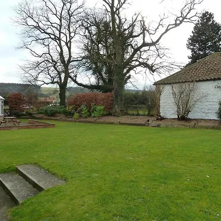 Ganton Greyhound Hotel